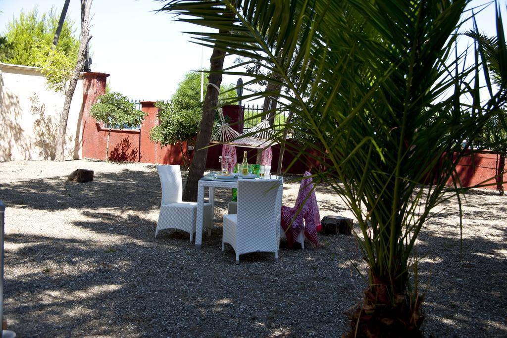 La Villa Della Meda Таранто Экстерьер фото