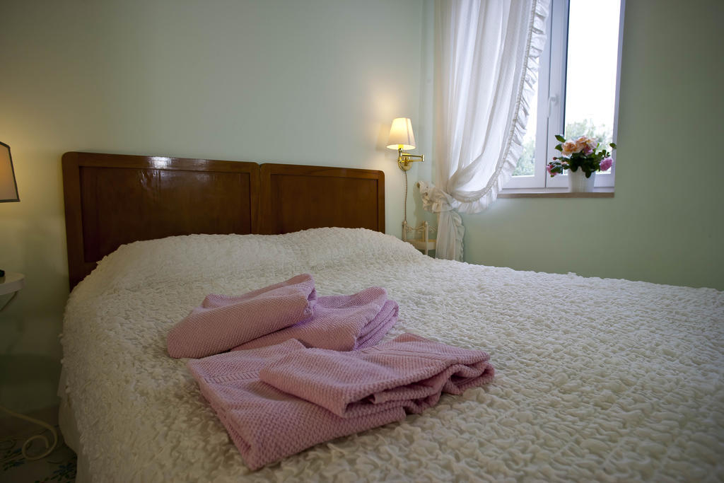 La Villa Della Meda Таранто Номер фото